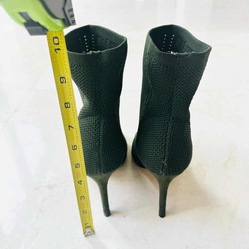 Catherine Malandrino Green bootie/ankle boots size 8